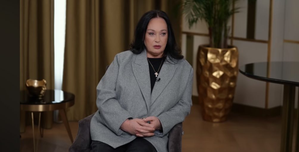   Кадр из шоу FameTime TV, YouTube