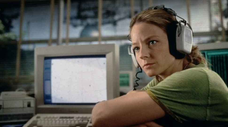 Джоди Фостер в роли Элли Эрроуэй, фильм "Контакт" (1997)