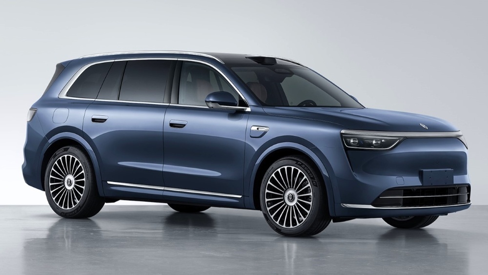 Экстерьер внедорожника Aito M8 