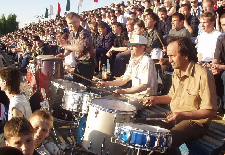 Во время одного из матчей «КАМАЗа» в Первом дивизионе. 2004 год