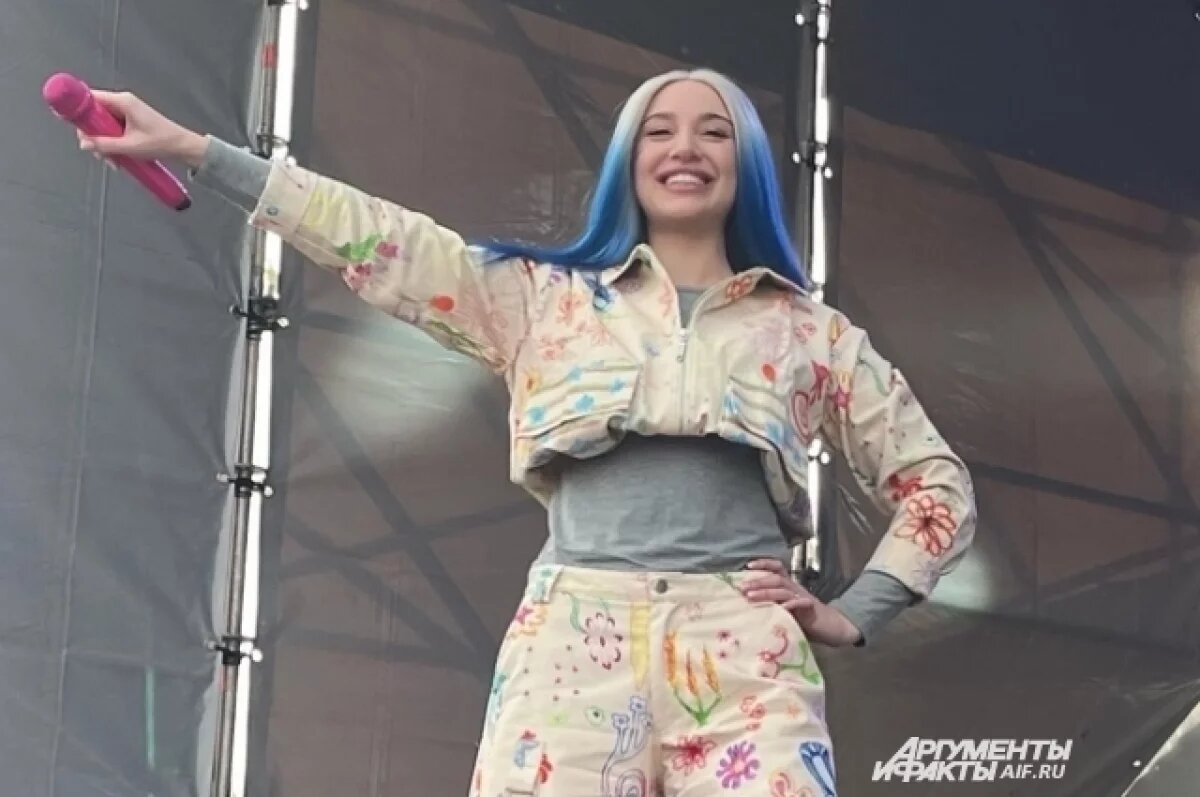    Популярная певица и блогер Миа Бойка застряла в Перми из-за снегопада