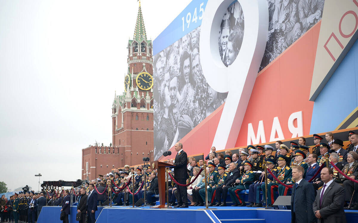Владимир Путин объявил перемирие в дни 80-летия ПобедыФото: kremlin.ru