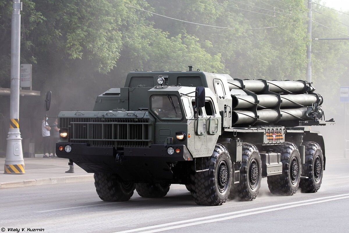    Торнадо-Г РСЗО с ИИ переписывает правила войны и вот почему это важно