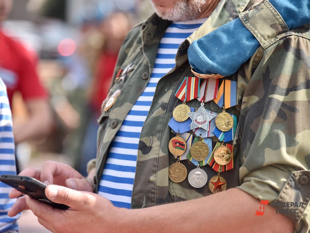 После поступившей в свой адрес критики депутат зависал видеообращение, в котором прокомментировал ситуацию с наградами.  Фото: Полина Зиновьева