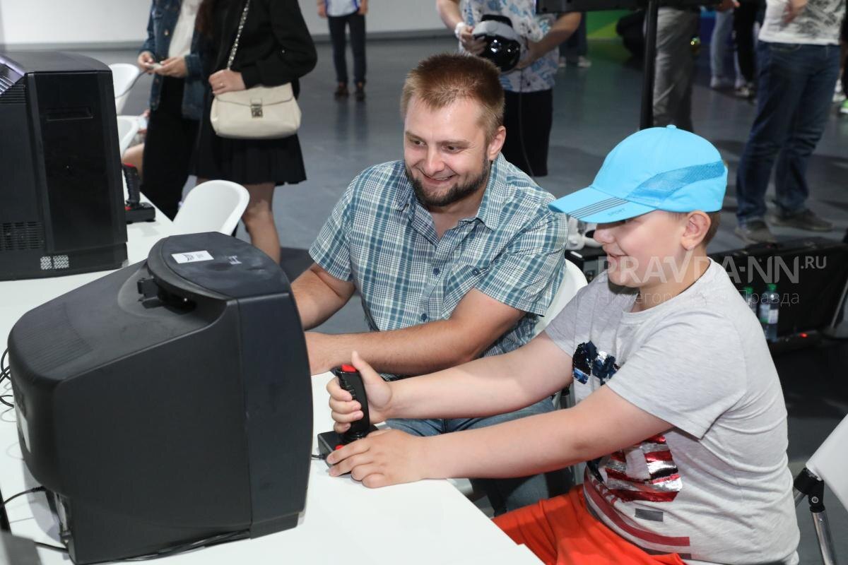    Нижегородцы считают важным обучение детей безопасности в интернете