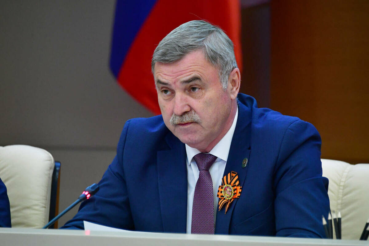 Фарит Ханифов: «Беспрецедентная поддержка оказана Раисом республики Рустамом Миннихановым на восстановление и развитие улично-дорожной сети. Таких объемов средств в республике не было никогда»Фото: prav.tatarstan.ru