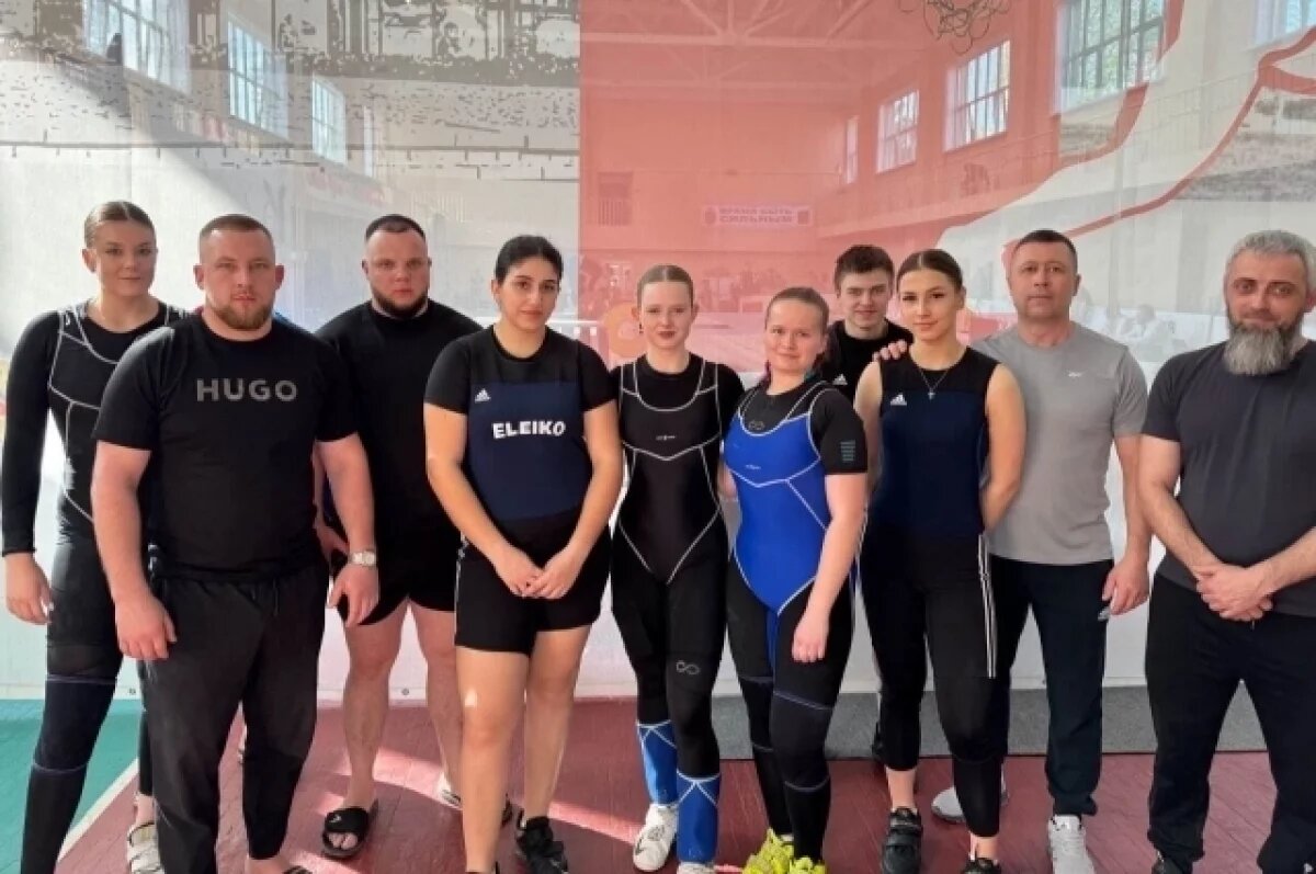    Брянские тяжелоатлеты завоевали 19 наград чемпионата и первенства ЦФО