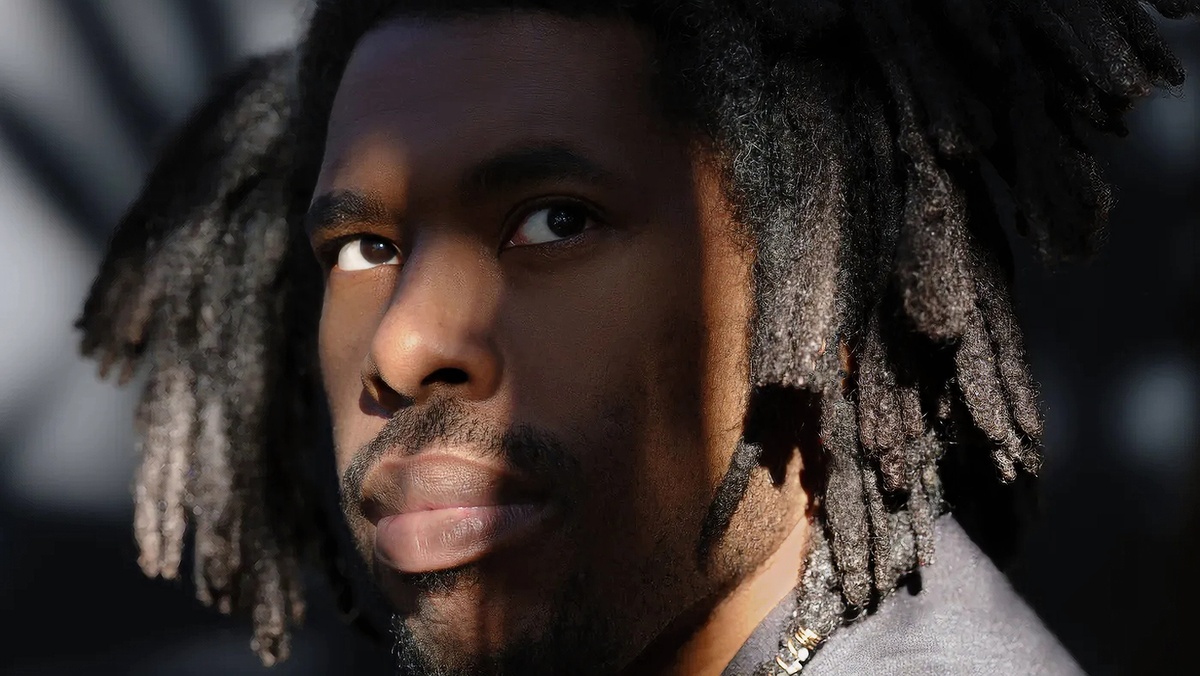 Я и "Блейда" могу.  Стивен Эллисон. 