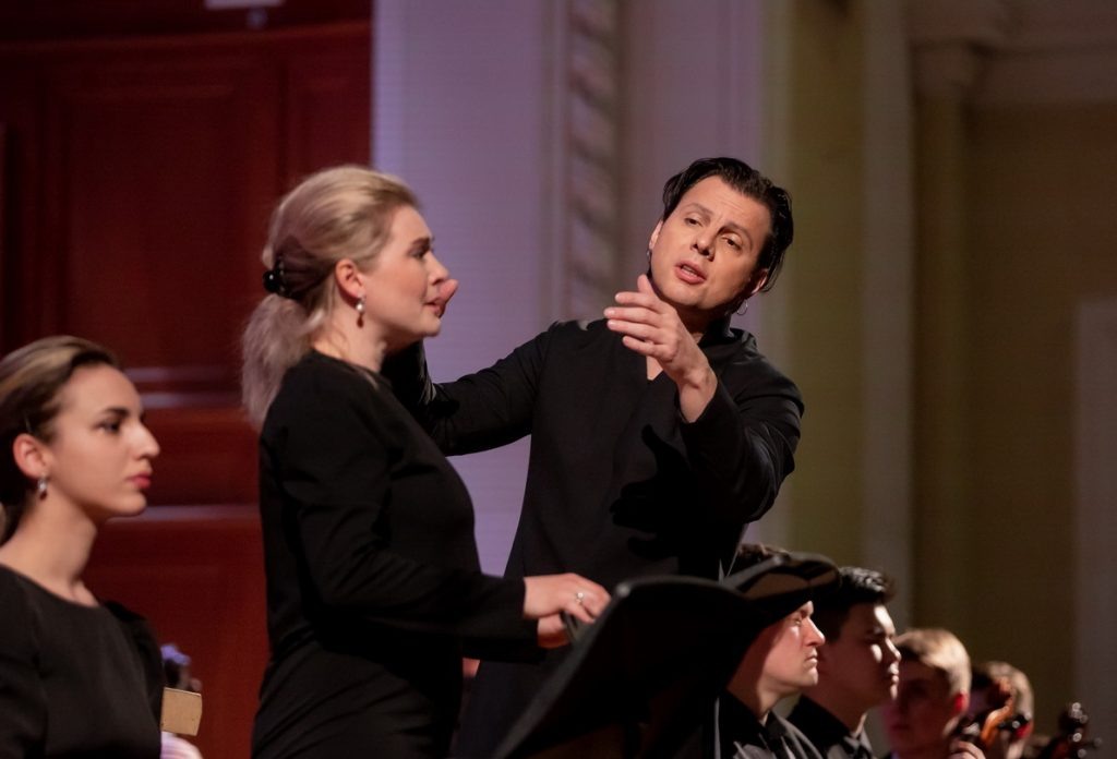 Купить билеты на Курентзиса в Москве — 17 и 18 мая в Консерватории