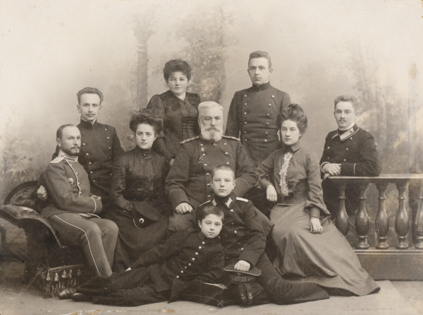 соцсети тогда   и сейчас :)