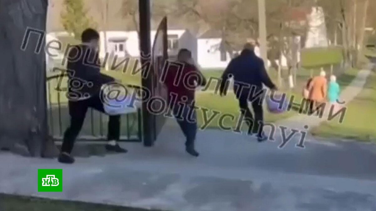    Пасхальная мобилизация:    прихожане-призывники    убегали от ТЦК под звон колоколов