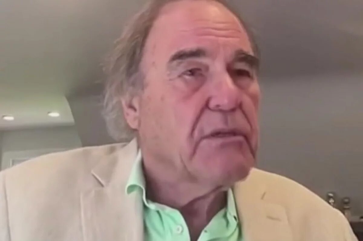    Оливер Стоун признался, что за последние три года разочаровался в Западе