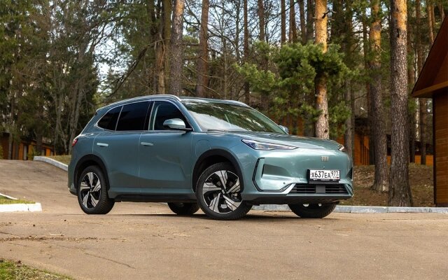 Geely EX5 (Фото: Autonews)