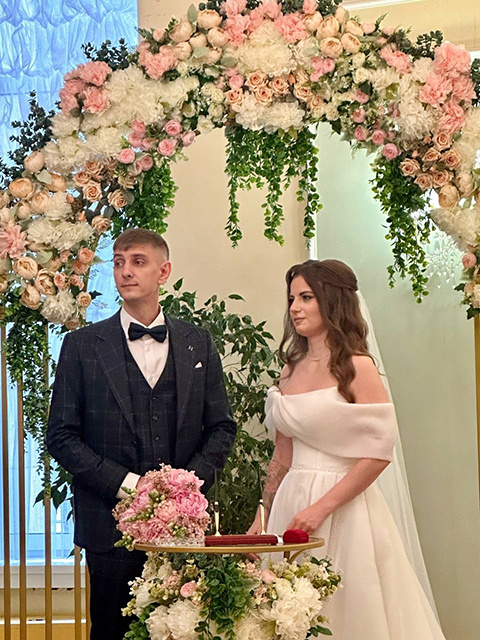    Считается, что брак, заключенный на Красную горку, будет счастливым и прочным