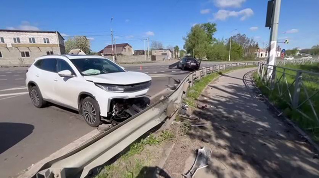    В аварии на окраине Курска ранения получили четыре человека