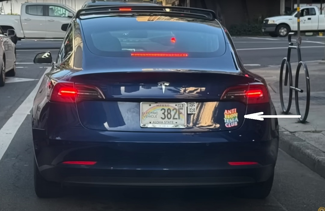 Фото: Дик Алгая