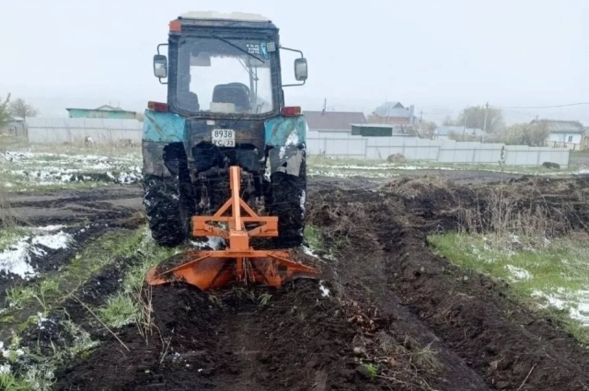    В Ульяновске провели дополнительную противопожарную опашку