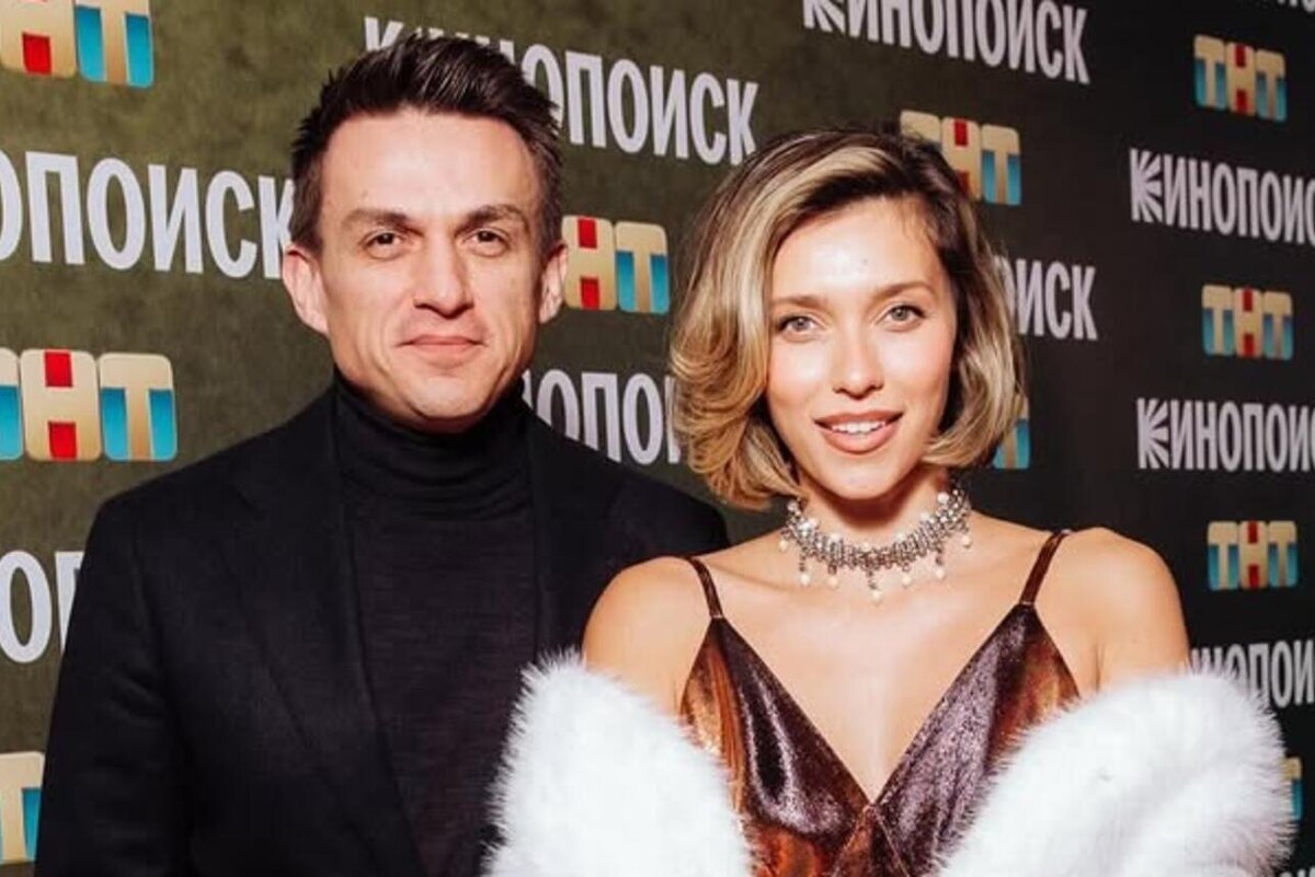    Регина Тодоренко с мужем Владом Топаловым Социальные сети