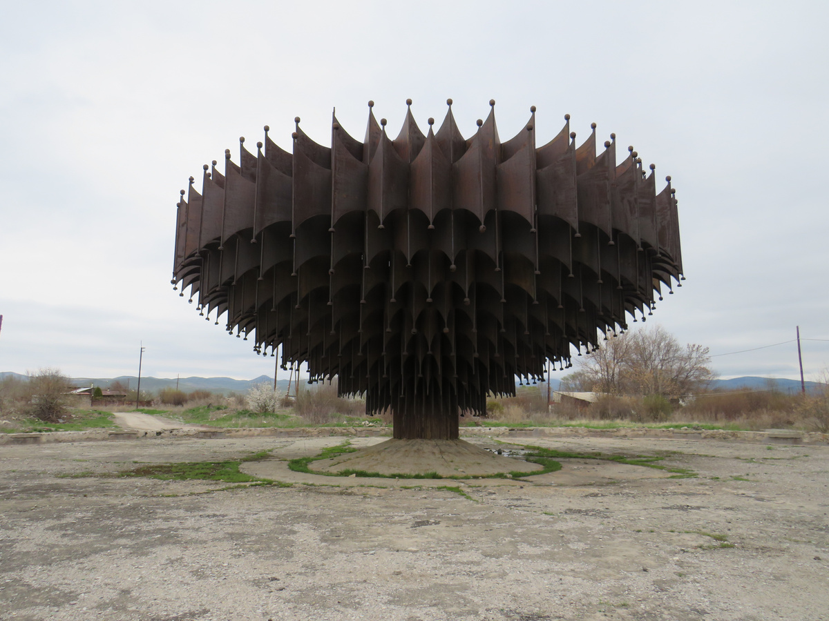 Фонтан "Дружба" (он же Железный фонтан) в Гюмри