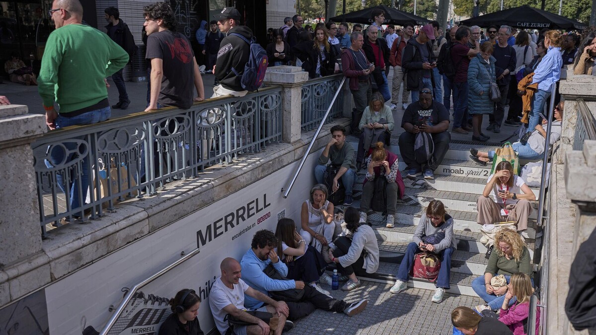 Масштабное отключение электроэнергии в Испании