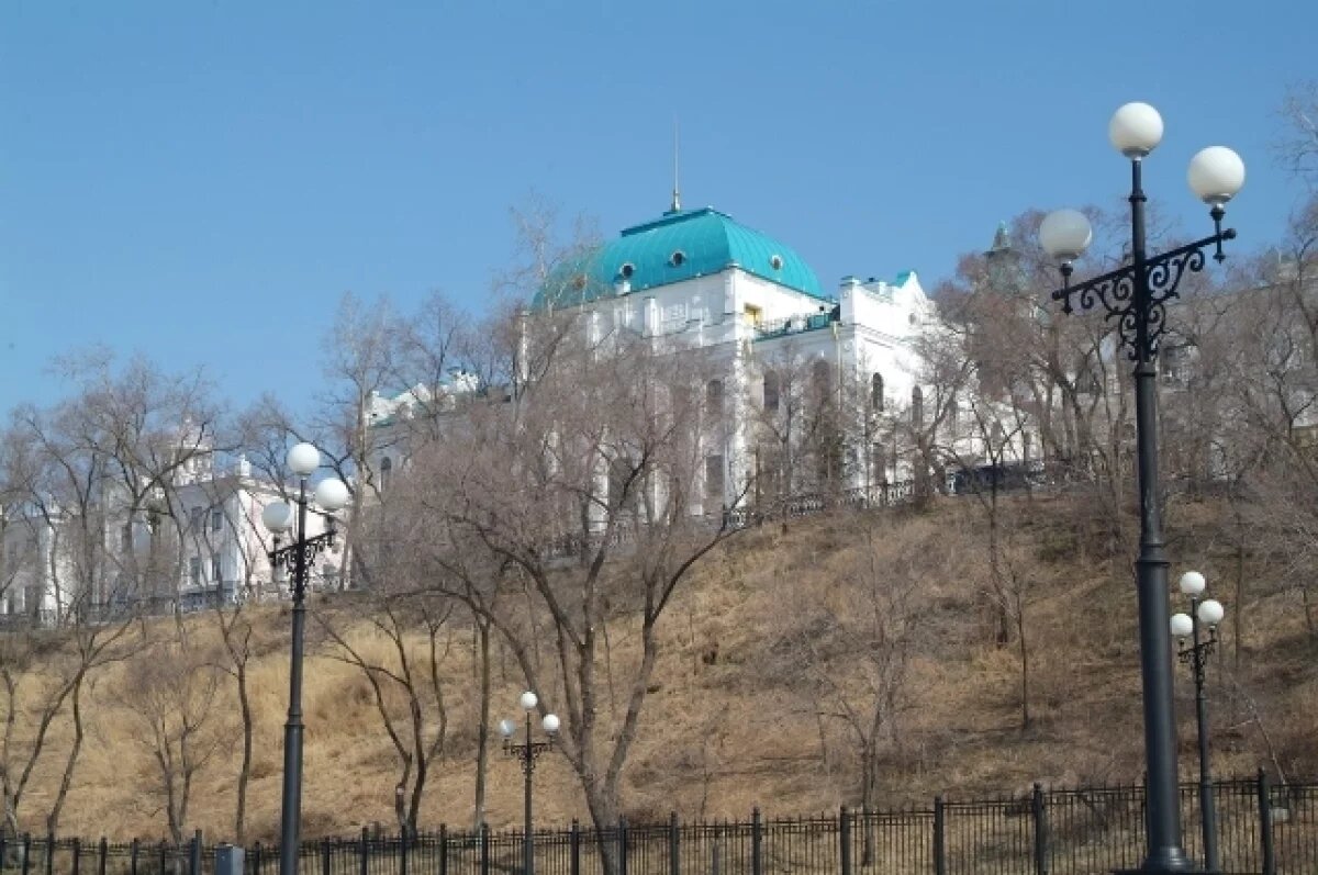    Погода 30 апреля в Хабаровском крае: метла, солнце, и где-то снежок