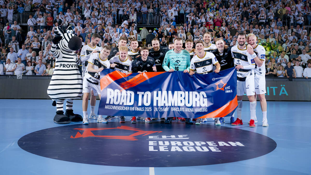    "Зебры" празднуют выход в четвертьфинал