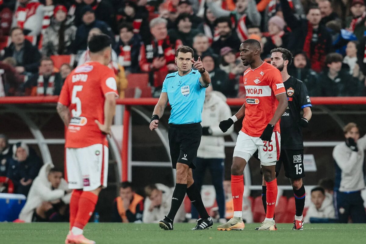 Главный арбитр дерби Кирилл Левников. Фото ФК СПАРТАК