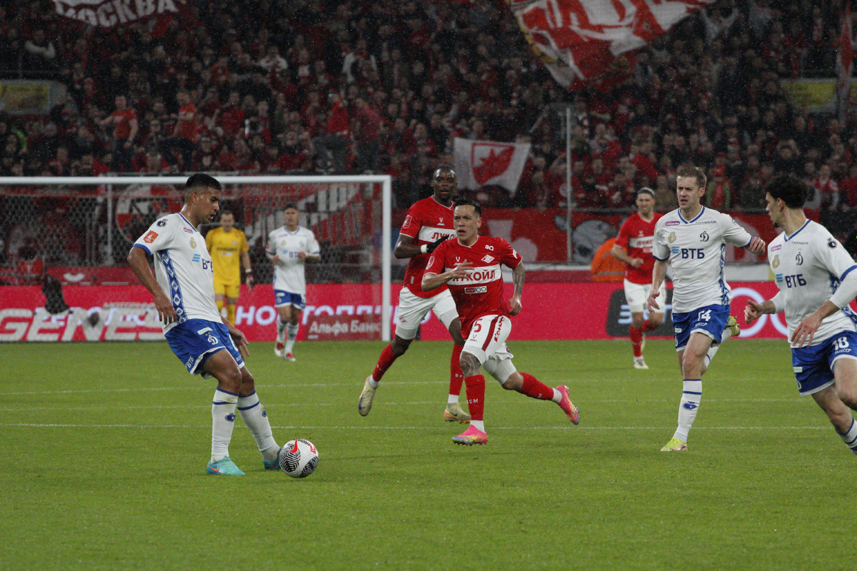 «Красно-Белая Волна» Текст: Сергей Ким / Фото: Денис Мжельский