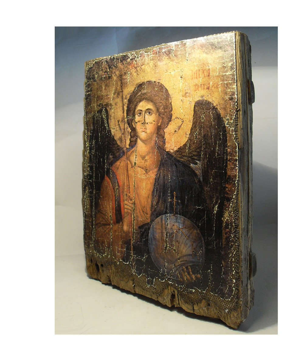 Антикварная икона на деревянной доске