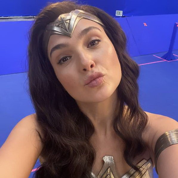     Сегодня 40 лет Галь Гадот