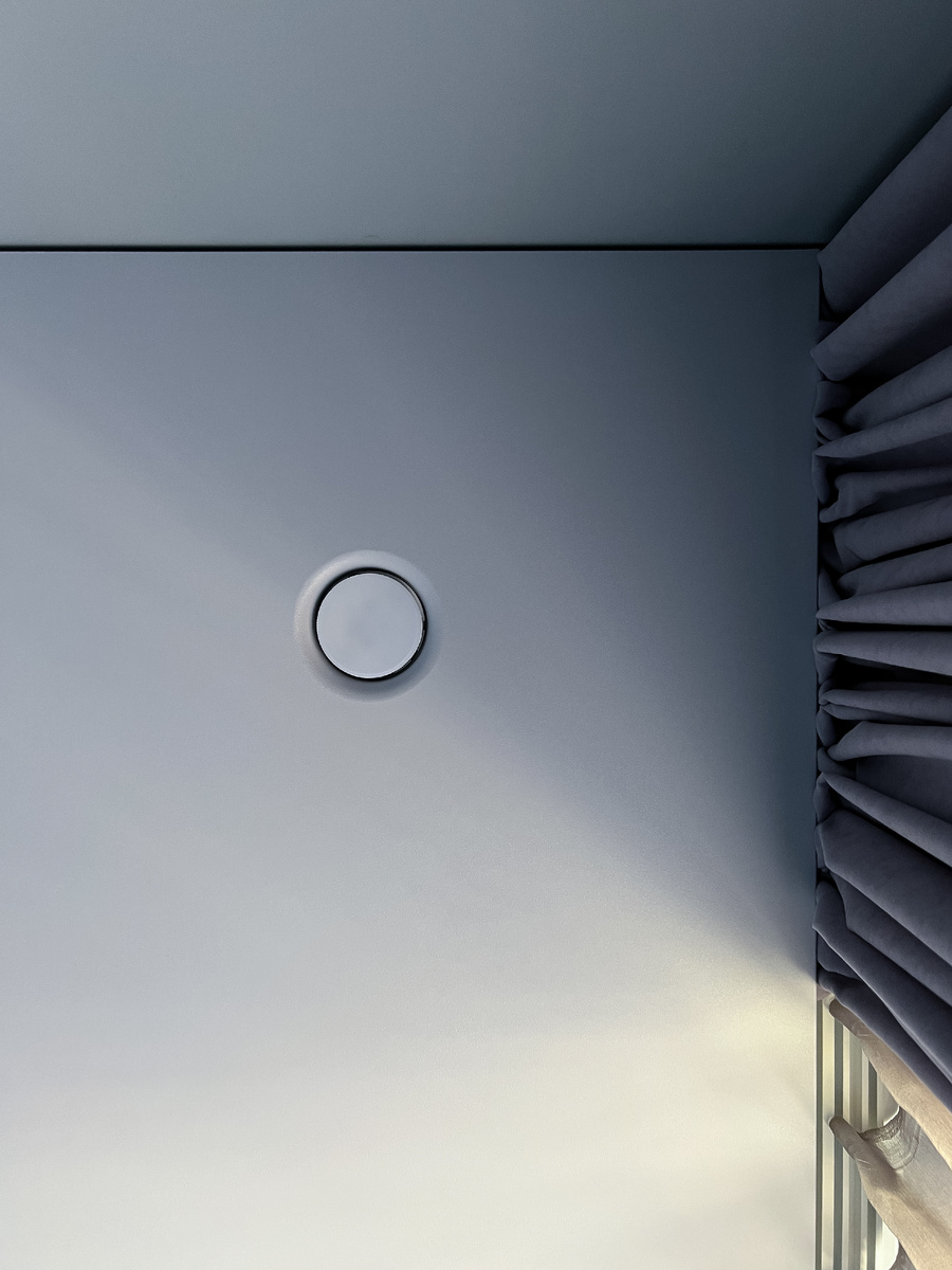 Встроенный светильник для натяжного потолка BH53