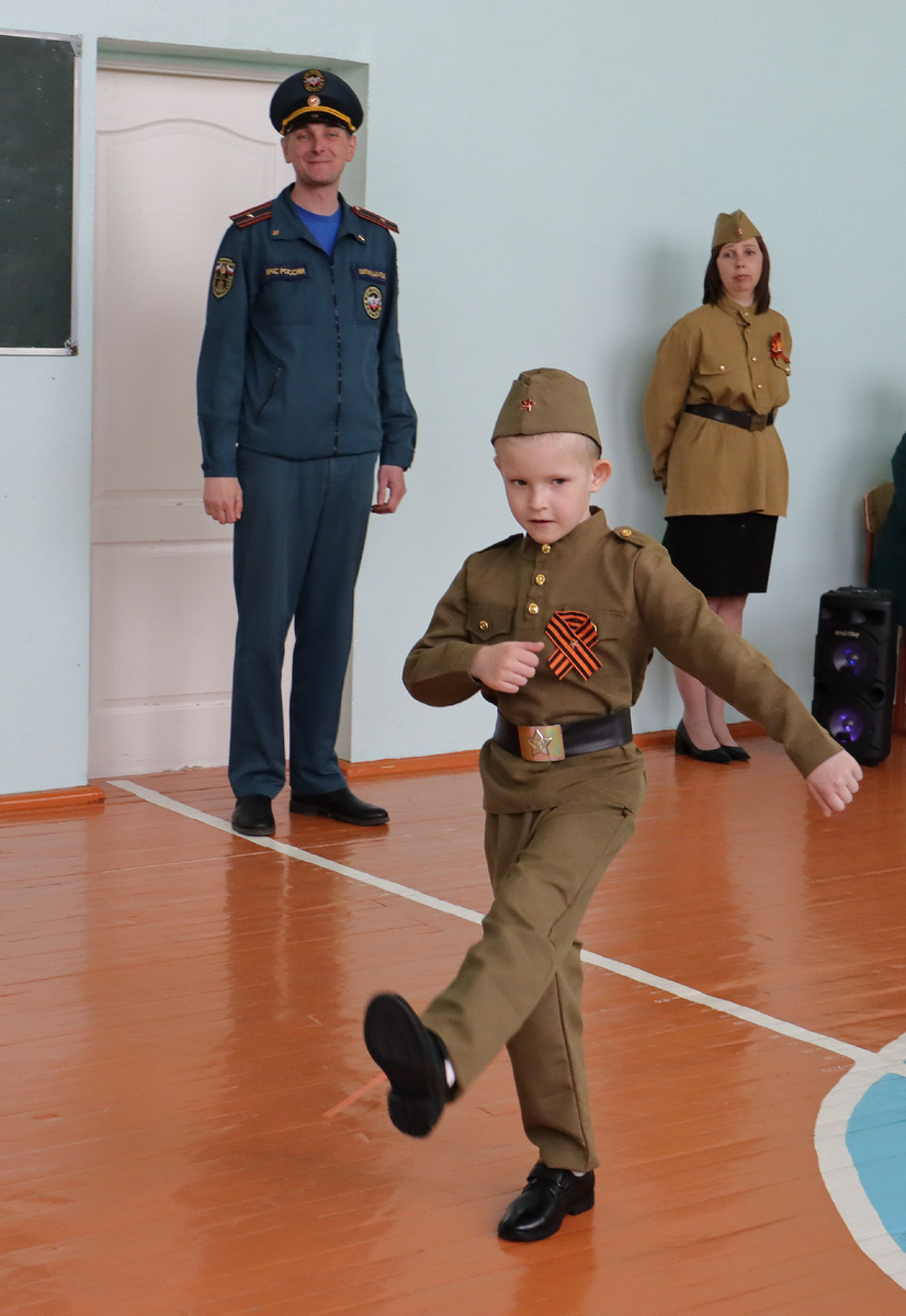 . Командир отряда «Пехота» дошкольной группы Унерской школы
