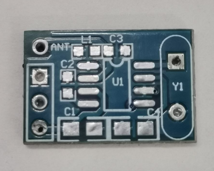 Плата без деталей.