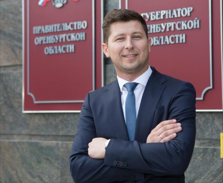    Юрий Мироненко поздравил оренбуржцев с Днём рождения областного центра Андрей Севостьянов