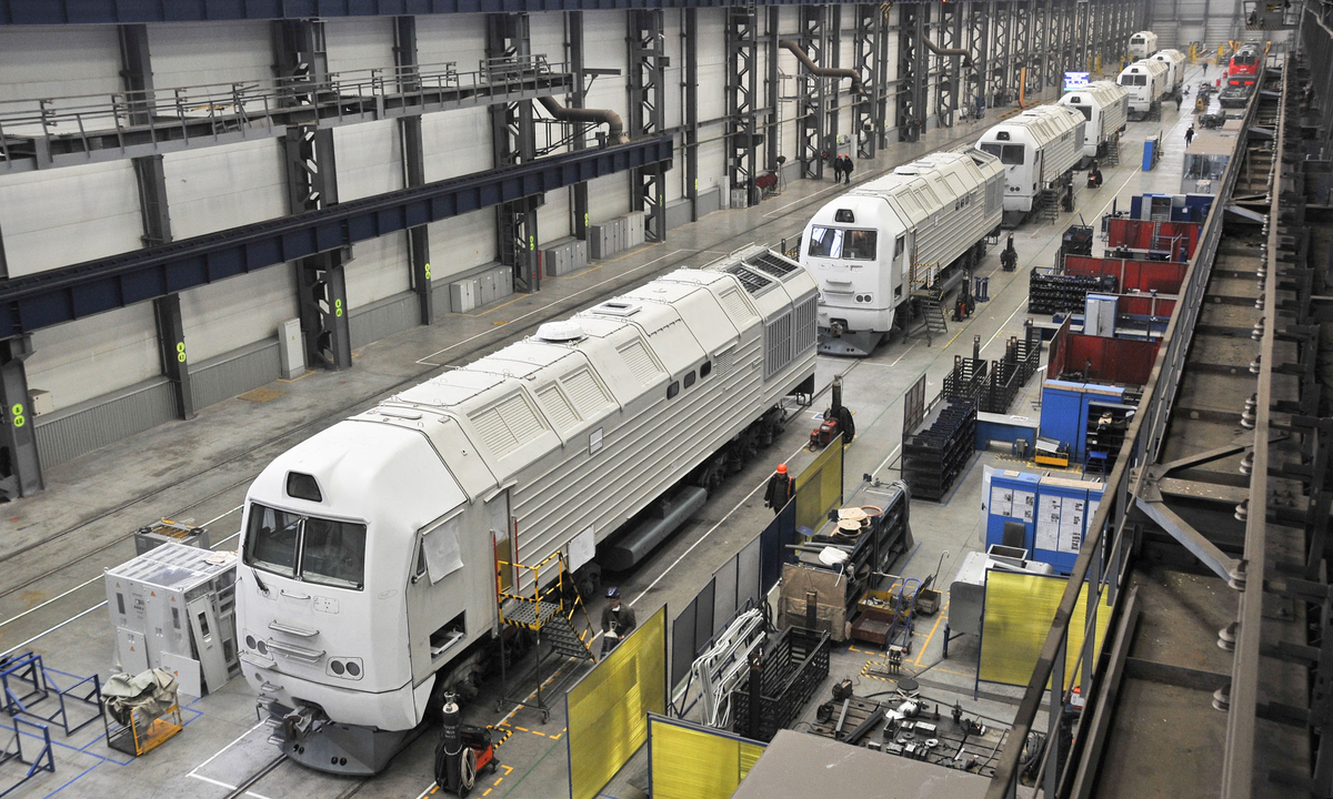 Производство тепловозов 2ТЭ25КМ на Брянском машиностроительном заводе. Источник: БМЗ