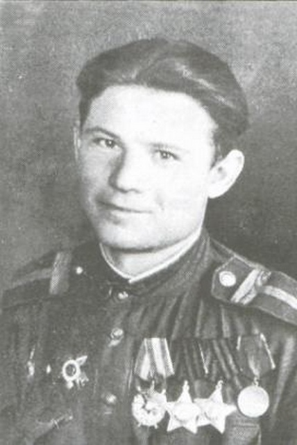 Стрелок Ил-2  Дузь Иван Филиппович