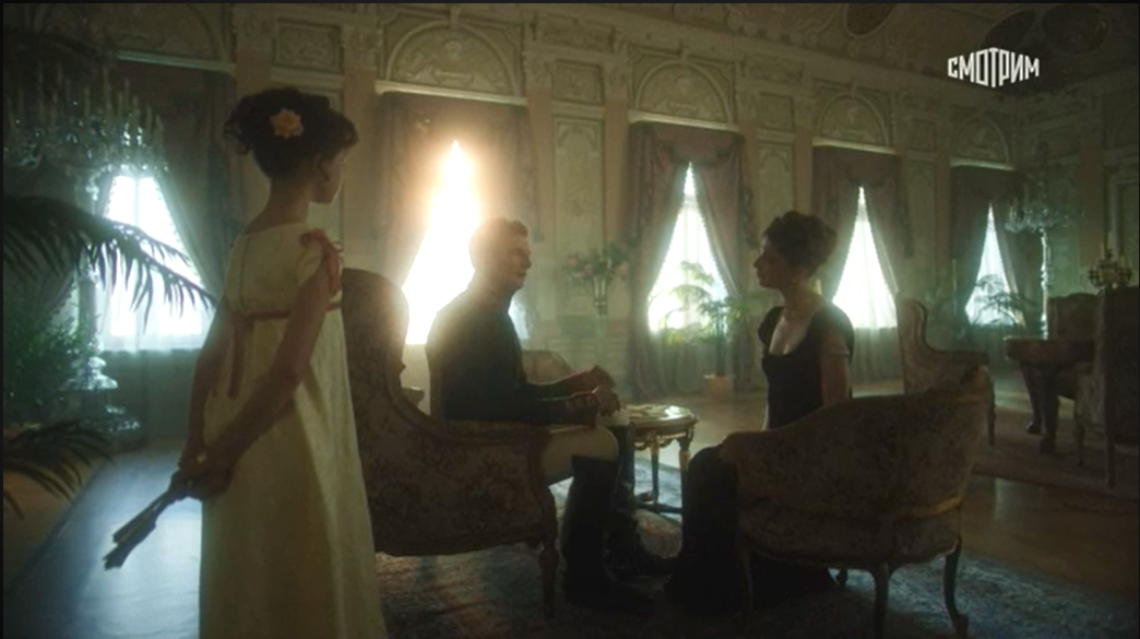 Александр прусской королеве Луизе (прекрасная Майя Гитер): "Перед отъездом я обещал своему младшему брату Николаю, что найду для него самую красивую и умную принцессу". Николай женился позже на Шарлотте Прусской (здесь Мария Насыбулина)