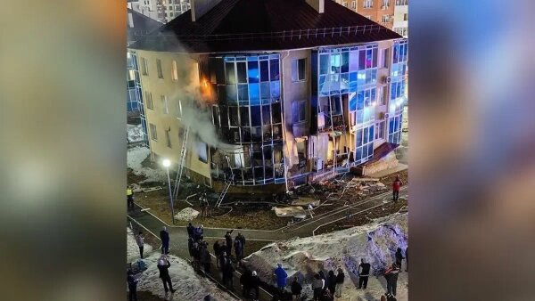 Последствия взрыва СВУ в жилом доме в Ханты-Мансийске. Обложка © SHOT