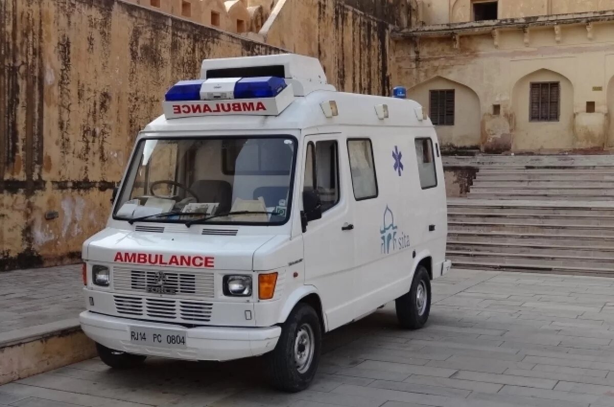    Hindu: при обрушении стены храма на юго-востоке Индии погибли семь человек