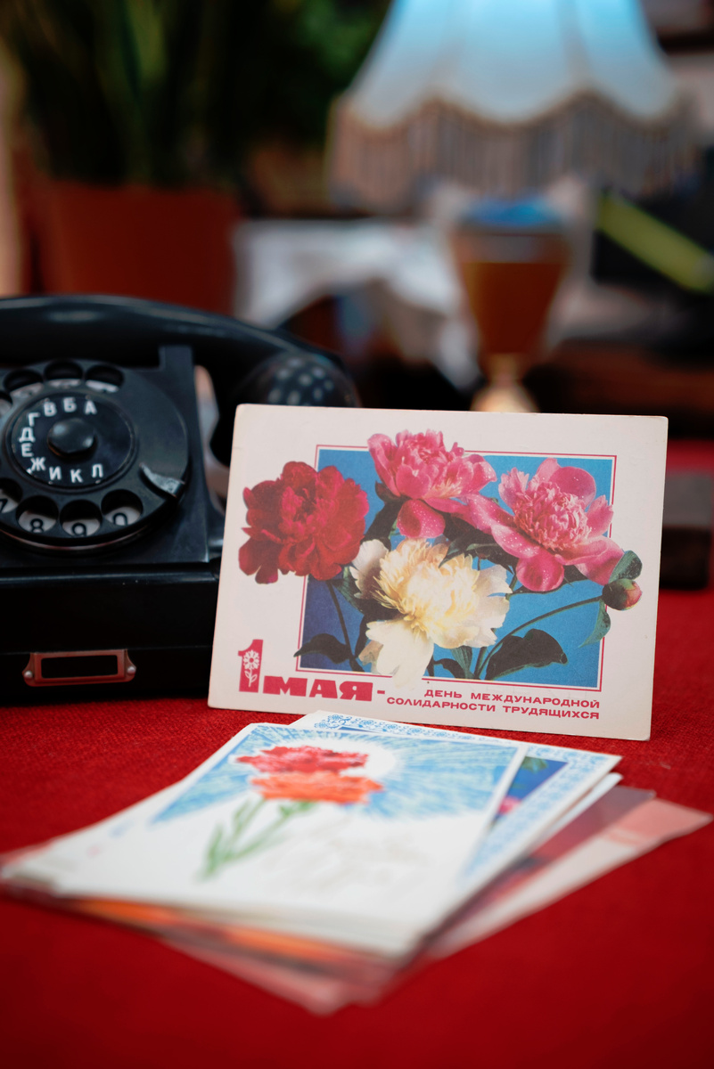 Фотография сотрудника библиотеки