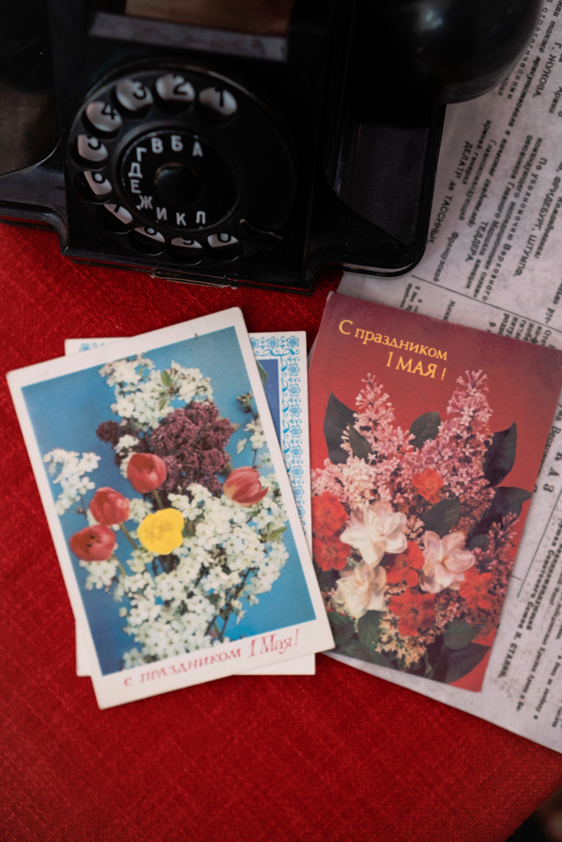 Фотография сотрудника библиотеки