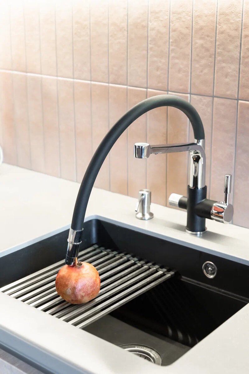 Кухонный смеситель GRANULA 0075 и Ролл - Мат