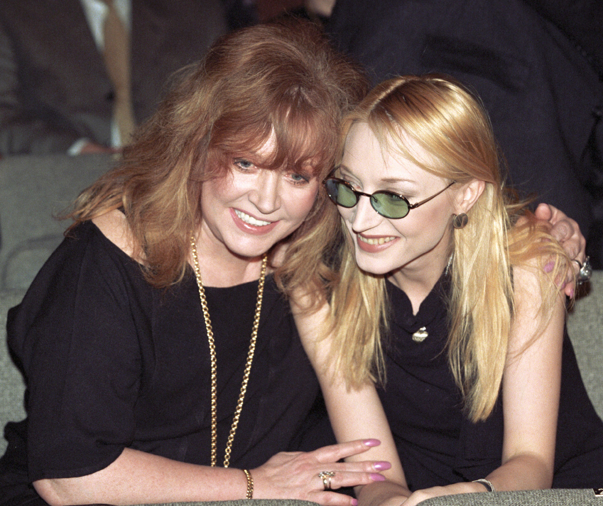 А вот маму Кристины - Аллу Пугачеву - в Латвии очень даже ждут © Sputnik