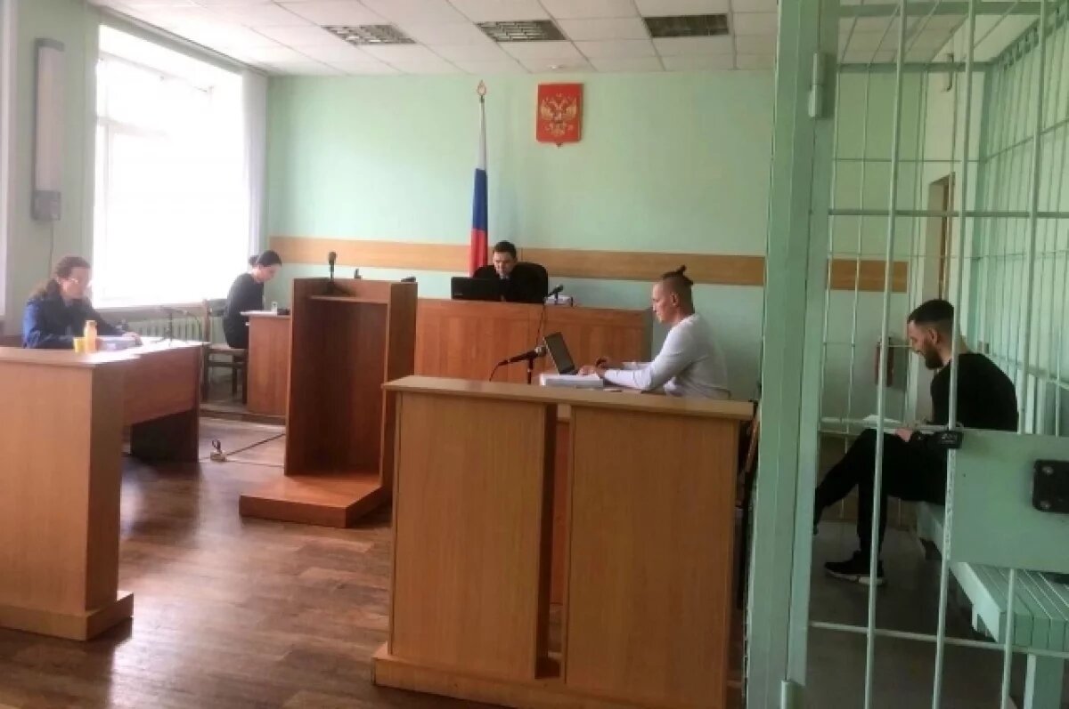    В Удмуртии начался суд над замглавы глазовского ЧМЗ по делу о мошенничестве