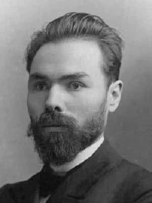 Валерий Яковлевич Брюсов (1 декабря 1873, Москва — 9 октября 1924, там же) — русский поэт, теоретик и один из основоположников русского символизма, прозаик, драматург, переводчик, литературовед, литературный критик и историк. 