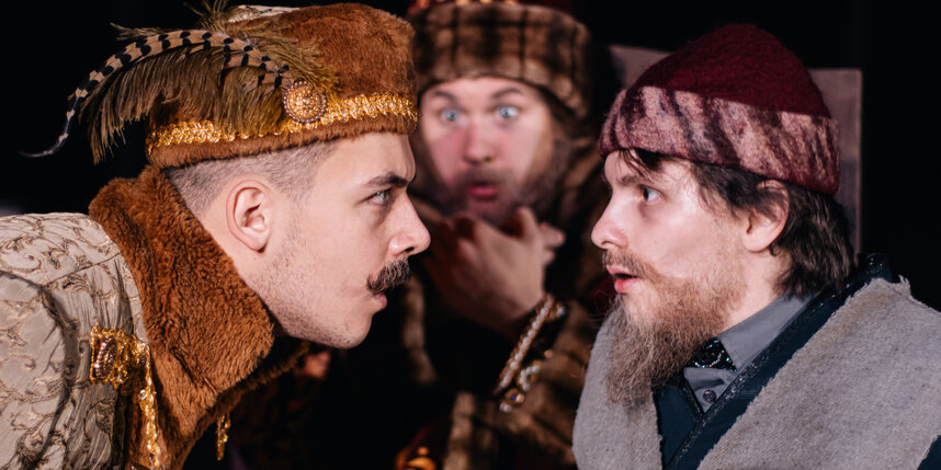    Иван Васильевич. Кадры из спектакля