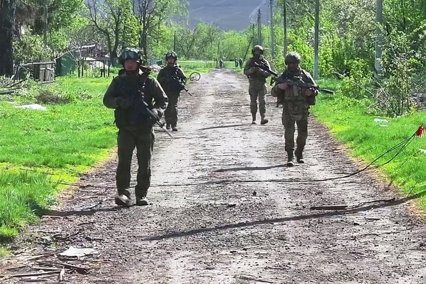    Военнослужащие ВС РФ и ВС КНДР в Курской области. Фото: пресс-служба Минобороны РФ 