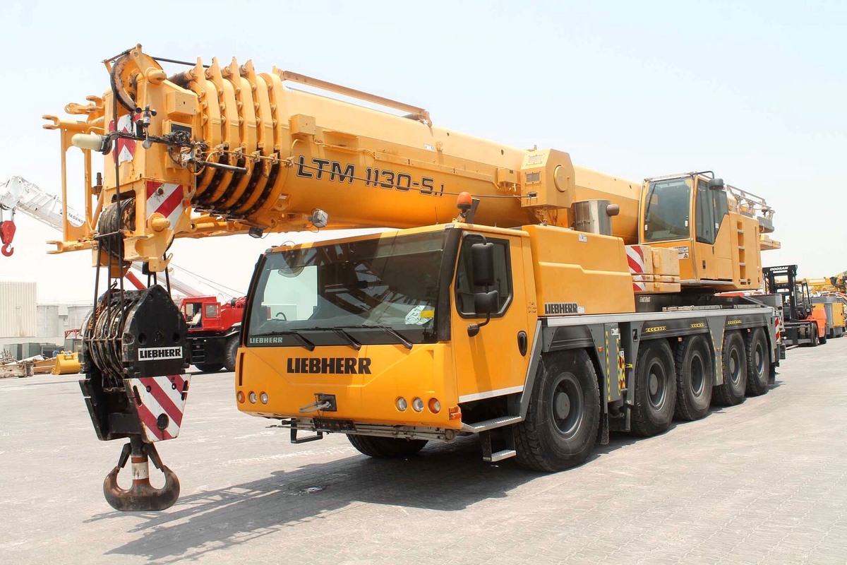 Автокран Liebherr LTM 1130 КранТранс