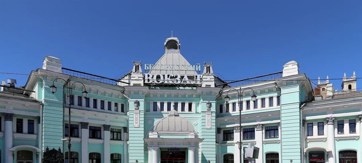 Фото: @Shutterstock/VLADJ55