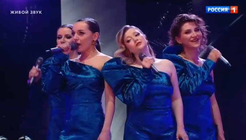 Листайте галерею. 